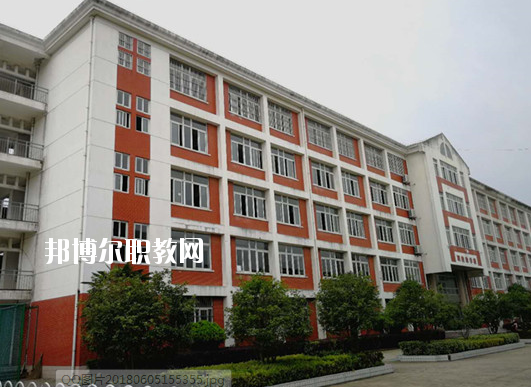 合肥通用技術(shù)學(xué)校2020年報名條件、招生要求、招生對象
