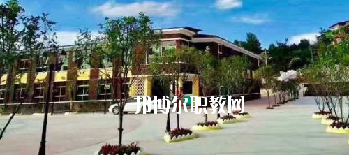 貴州航空工業(yè)技師學(xué)院烏當(dāng)校區(qū)2020年報名條件、招生要求、招生對象