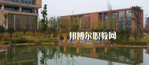 貴州工業(yè)職業(yè)技術(shù)學(xué)院中專部2020年報(bào)名條件、招生要求、招生對(duì)象