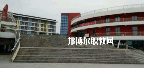 畢節(jié)幼兒師范高等專科學(xué)校(中職部)2020年報(bào)名條件、招生要求、招生對(duì)象