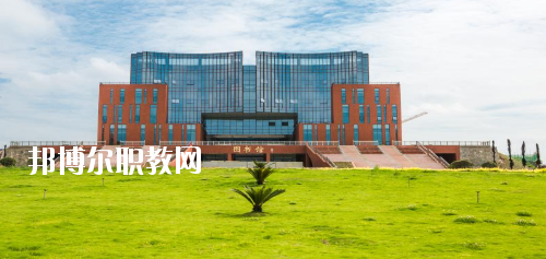 安順職業(yè)技術(shù)學(xué)院(中職部)2020年報名條件、招生要求、招生對象