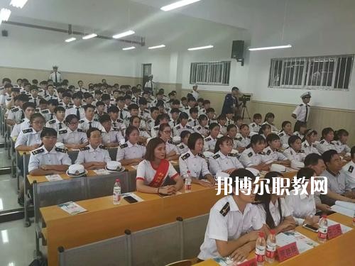 河南省經(jīng)濟(jì)技術(shù)中等職業(yè)學(xué)校2021年報(bào)名條件、招生要求、招生對象