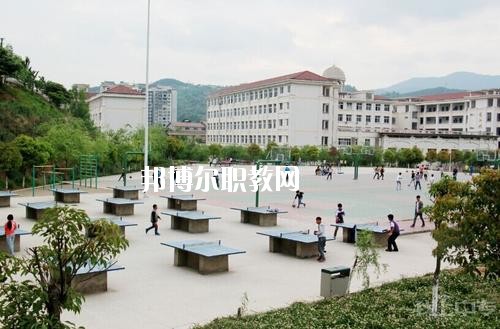 四川劍閣職業(yè)高級(jí)中學(xué)校2020年報(bào)名條件、招生要求、招生對(duì)象