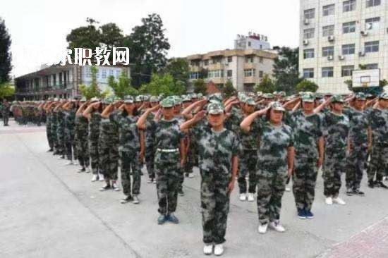 開(kāi)封市中醫(yī)藥學(xué)校2021年報(bào)名條件、招生要求、招生對(duì)象