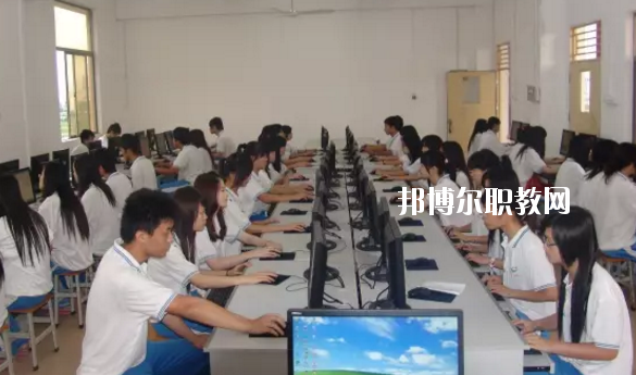 惠州惠陽區(qū)職業(yè)技術(shù)學(xué)校2020年報名條件、招生要求、招生對象