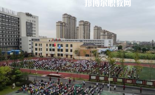 和縣機(jī)電工程學(xué)校2020年報(bào)名條件、招生要求、招生對(duì)象 