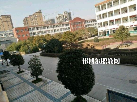 沁陽市職業(yè)教育中心學(xué)校2021年報(bào)名條件、招生要求、招生對(duì)象