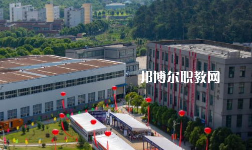 皖江職業(yè)教育中心學校怎么樣、好不好