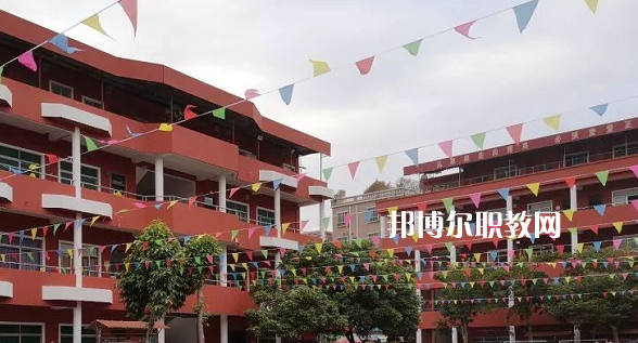 東莞鼎文職業(yè)技術(shù)學校2021年報名條件、招生要求、招生對象