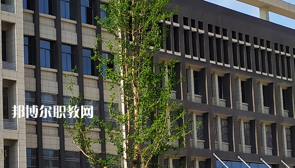 安徽天柱山旅游學(xué)校2021年報(bào)名條件、招生要求、招生對(duì)象