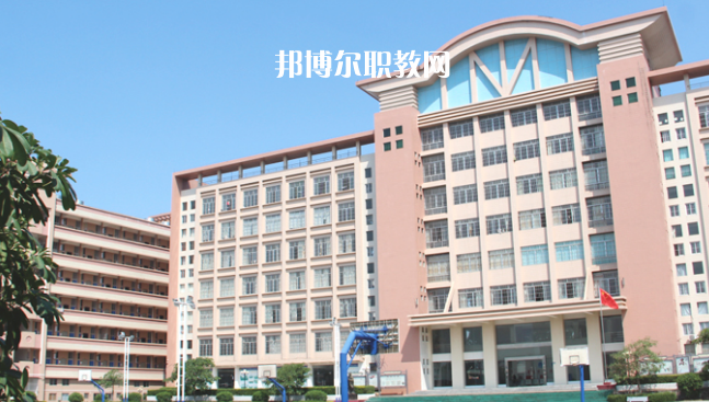 汕頭經(jīng)貿(mào)職業(yè)技術(shù)學(xué)校怎么樣、好不好