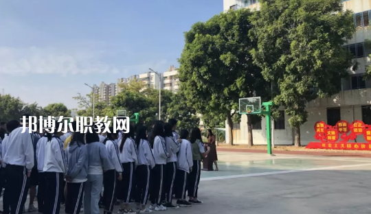 汕頭光明理工職業(yè)技術(shù)學(xué)校2021年報名條件、招生要求、招生對象