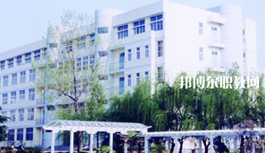 安慶市建筑工程學(xué)校2021年報(bào)名條件、招生要求、招生對(duì)象