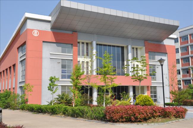 江蘇省東海中等專業(yè)學(xué)校怎么樣、好不好