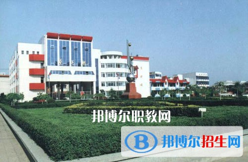潢川幼兒師范學(xué)校2021年報(bào)名條件、招生要求、招生對象