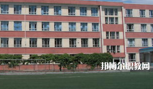 花溪區(qū)職業(yè)教育培訓管理中心2021年報名條件、招生要求、招生對象