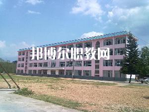 耿馬縣職教中心2021年報名條件、招生要求、招生對象