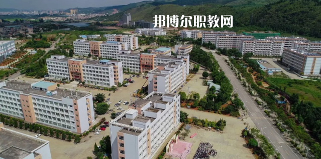 文山農(nóng)業(yè)學(xué)校2021年報名條件、招生要求、招生對象