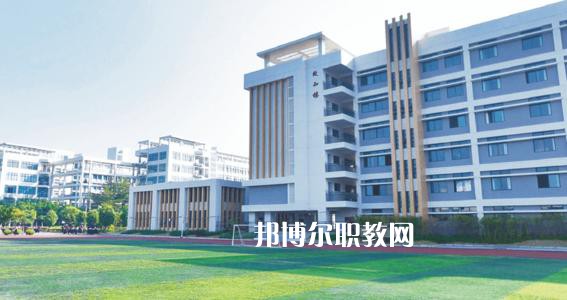  秦皇島市燕?？萍悸殬I(yè)學(xué)校2022年招生辦聯(lián)系電話