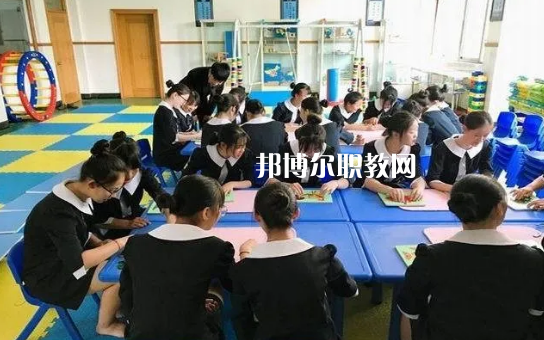 榆中縣職業(yè)教育中心2022年報(bào)名條件、招生要求、招生對(duì)象