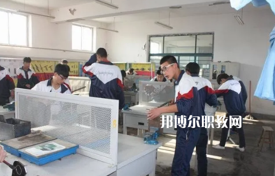 榆中縣職業(yè)教育中心怎么樣、好不好