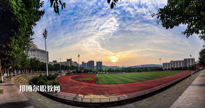 重慶第二農(nóng)業(yè)學(xué)校2022年報(bào)名條件、招生要求、招生對象