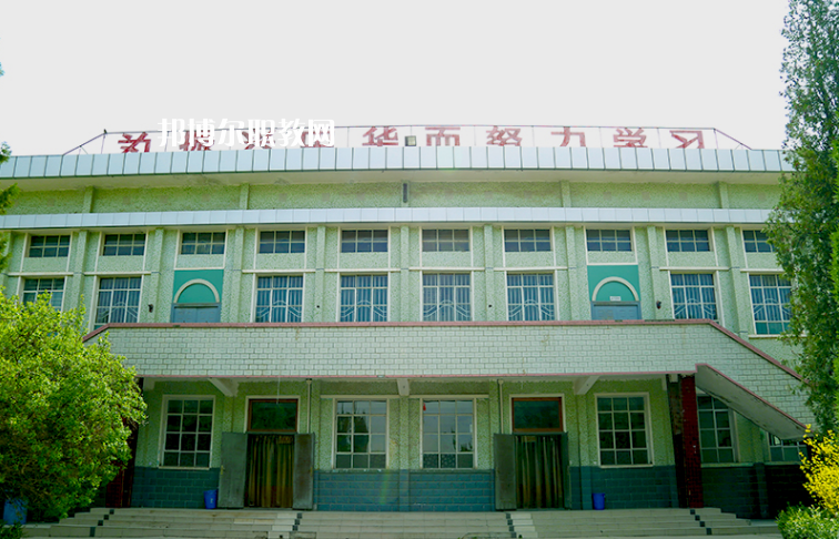甘肅軌道交通運(yùn)輸技工學(xué)校2022年報(bào)名條件、招生要求、招生對象