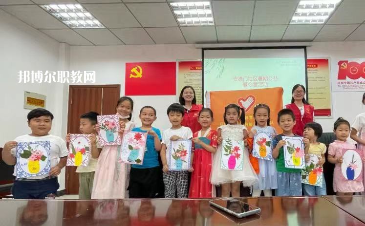 南京中華中等專業(yè)學(xué)校2022年報(bào)名條件、招生要求、招生對(duì)象