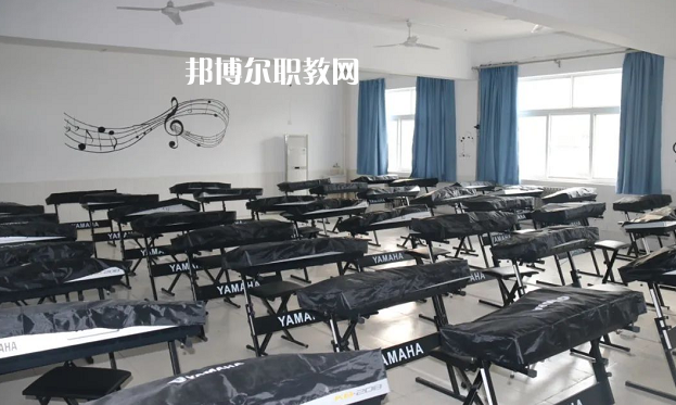 渭南華州區(qū)職業(yè)教育中心2022年報名條件、招生要求、招生對象
