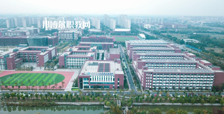 江蘇靖江中等專業(yè)學(xué)校怎么樣、好不好