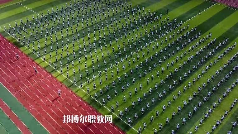 江蘇惠山中等專業(yè)學校2022年報名條件、招生要求、招生對象