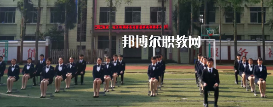 成都恒輝技工學(xué)校2022年報(bào)名條件、招生要求、招生對(duì)象