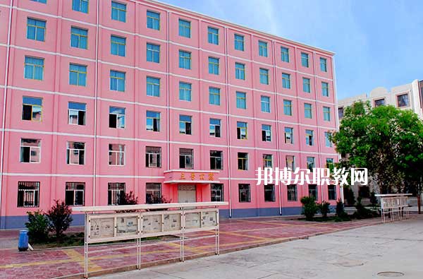甘肅理工中等專業(yè)學校2022年學費、收費多少