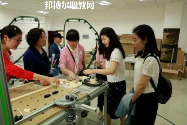 重慶風(fēng)景園林技工學(xué)校2022年報(bào)名條件、招生要求、招生對(duì)象