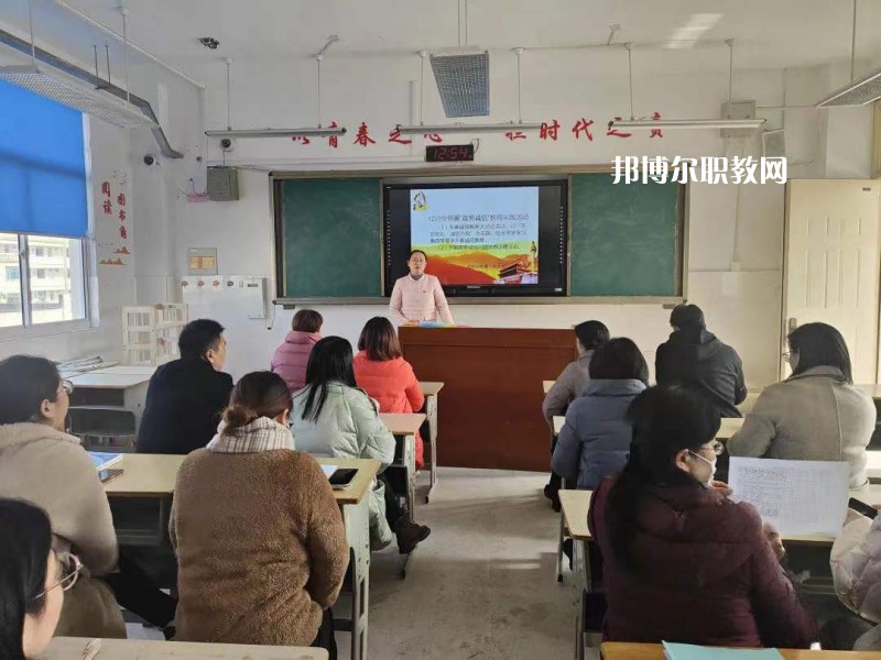 江蘇啟東中等專業(yè)學(xué)校2022年報(bào)名條件、招生要求、招生對(duì)象