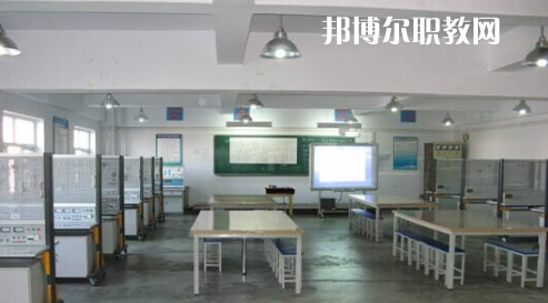 秦皇島市升華中等職業(yè)學校2022年報名條件、招生要求、招生對象