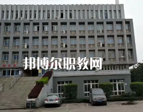 重慶農(nóng)業(yè)學(xué)校2022年報(bào)名條件、招生要求、招生對(duì)象