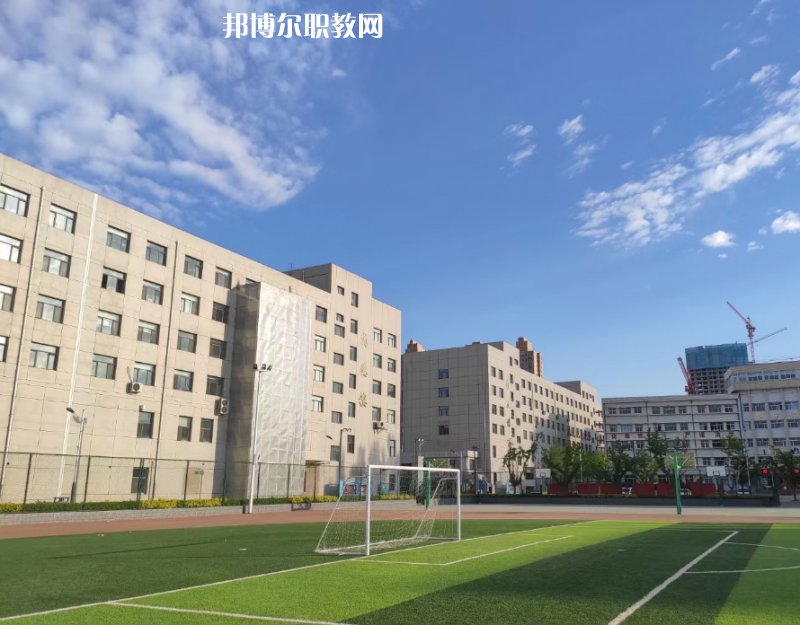 沙河市衛(wèi)生學(xué)校2022年報名條件、招生要求、招生對象