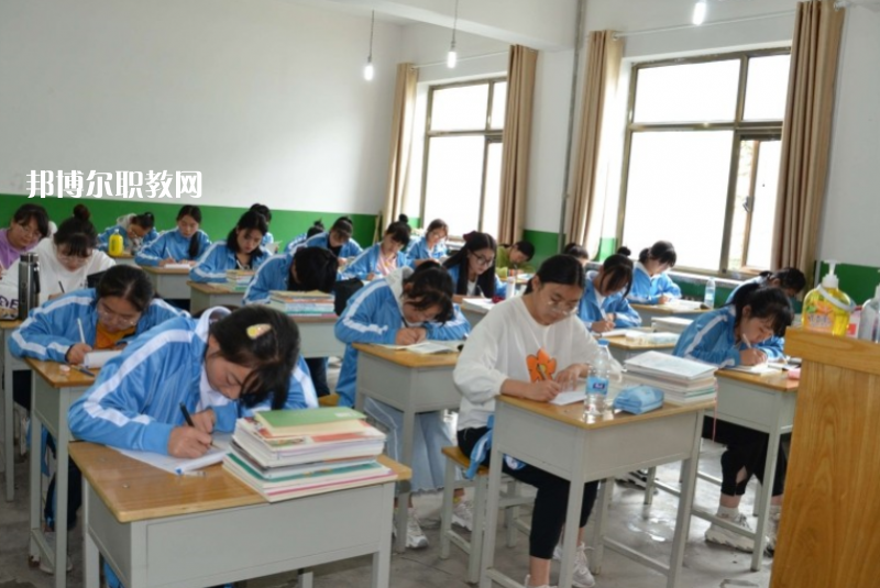 甘肅省廣播電視學(xué)校2022年報(bào)名條件、招生要求、招生對(duì)象