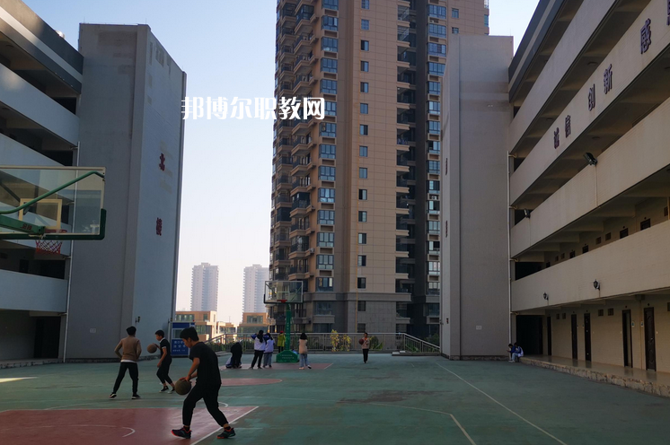 南寧賽口職業(yè)技術學校2022年學費、收費多少