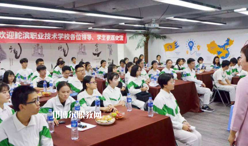汕頭鮀濱職業(yè)技術(shù)學(xué)校2022年報(bào)名條件、招生要求、招生對(duì)象