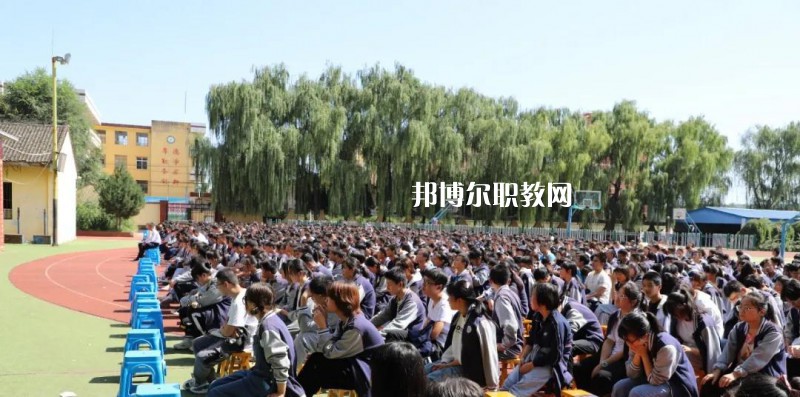隴縣職業(yè)教育中心2022年報名條件、招生要求、招生對象