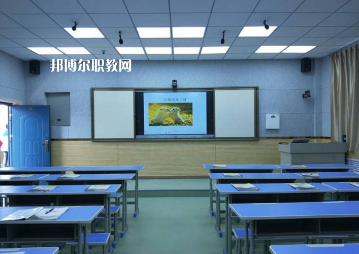 楊陵區(qū)職業(yè)教育中心2022年報(bào)名條件、招生要求、招生對(duì)象