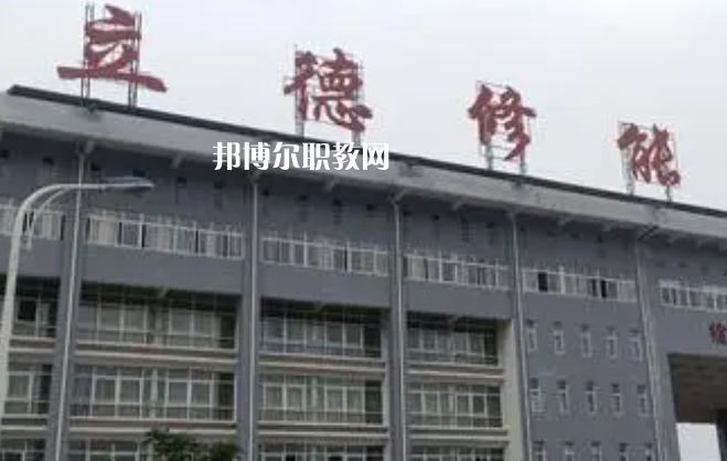 貴州興仁民族職業(yè)技術(shù)學(xué)校2022年報(bào)名條件、招生要求、招生對(duì)象