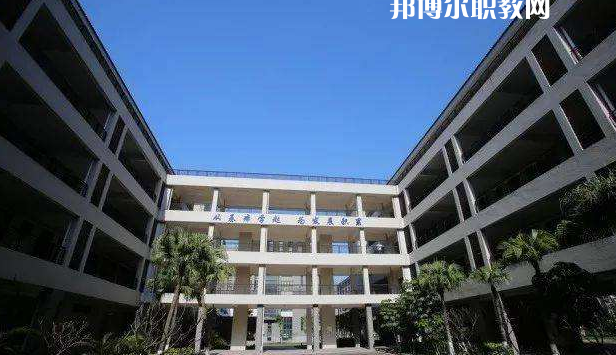 佛山高明區(qū)高級技工學(xué)校2022年報名條件、招生要求、招生對象