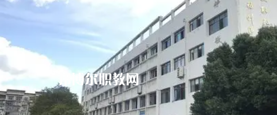 遂寧應用高級技工學校2022年學費，收費多少