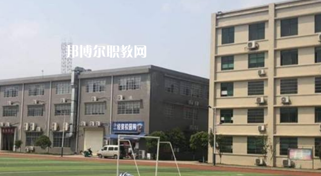 孟連縣職業(yè)高級(jí)中學(xué)2022年報(bào)名條件、招生要求、招生對(duì)象