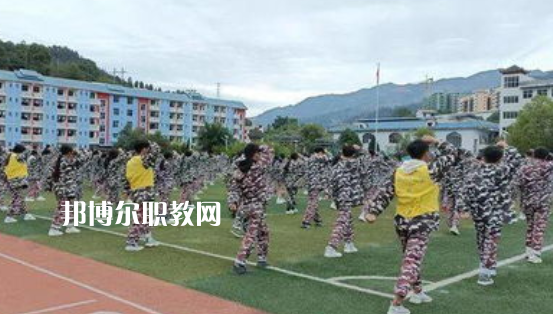 從江縣職業(yè)技術(shù)學(xué)校2022年報(bào)名條件、招生要求、招生對(duì)象