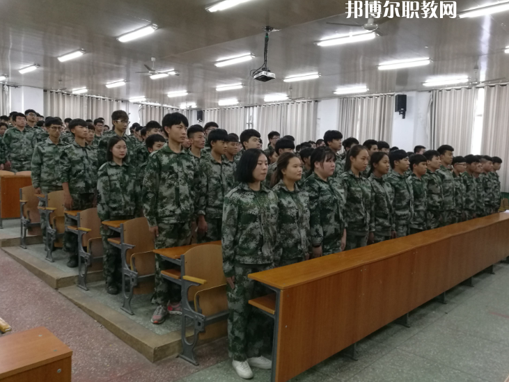 河北軌道交通中等專業(yè)學(xué)校2022年報(bào)名條件、招生要求、招生對(duì)象