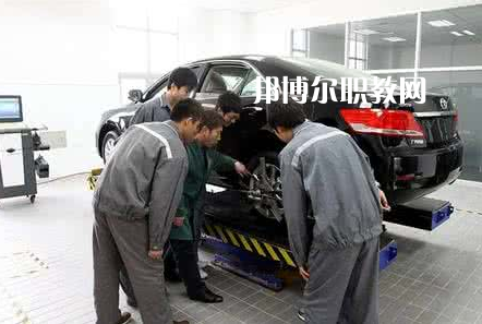 保定市第四職業(yè)中學(xué)2022年學(xué)費(fèi)、收費(fèi)多少